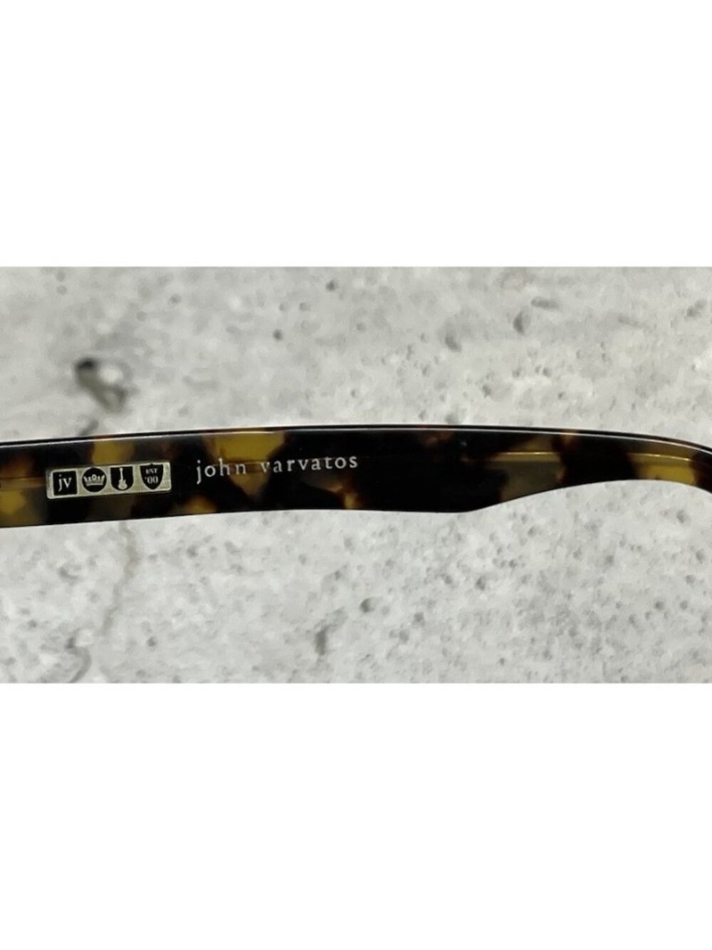 John Varvatos V358 UF Matte Tokyo Tortoise Round Eyeglasses Frames 49-20-145 - Picture 8 of 8